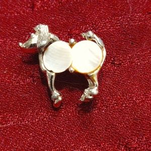 Mid-century beautiful dog brooch
